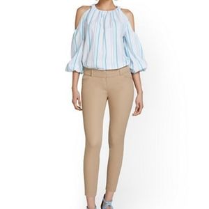 Slim leg ankle pants
